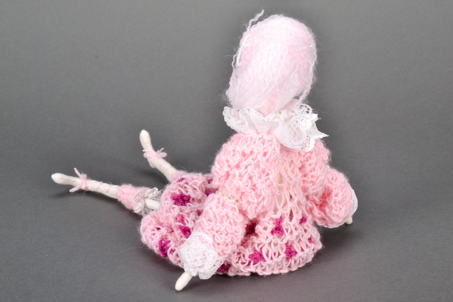 Интерьерная кукла в розовом фото 3