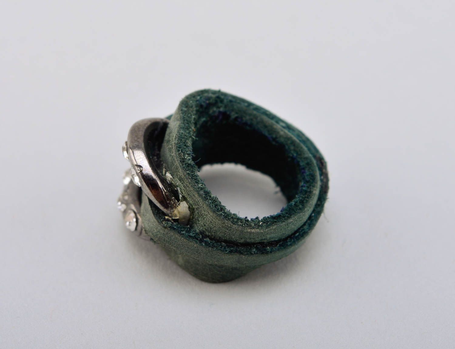 Ring Leder handmade Schmuck Ring stilvoll Mode Accessoire originelles Geschenk foto 4
