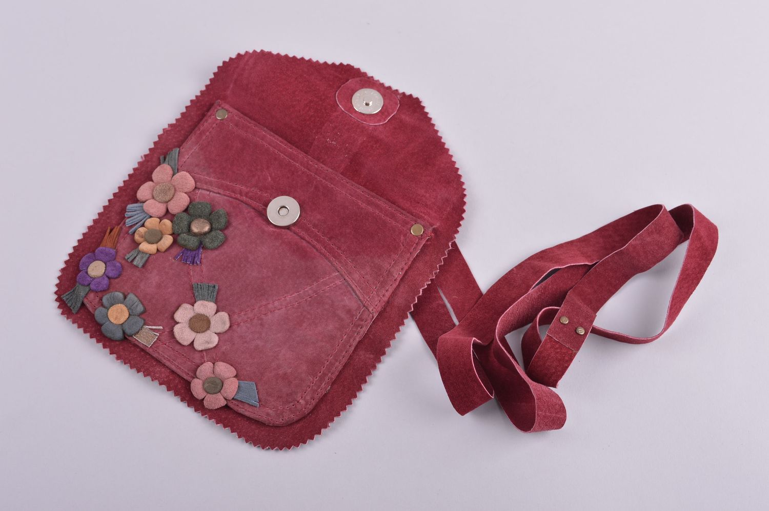 Сумка ручной работы сумка через плечо красивая кожаная сумка бордовая с цветами фото 4