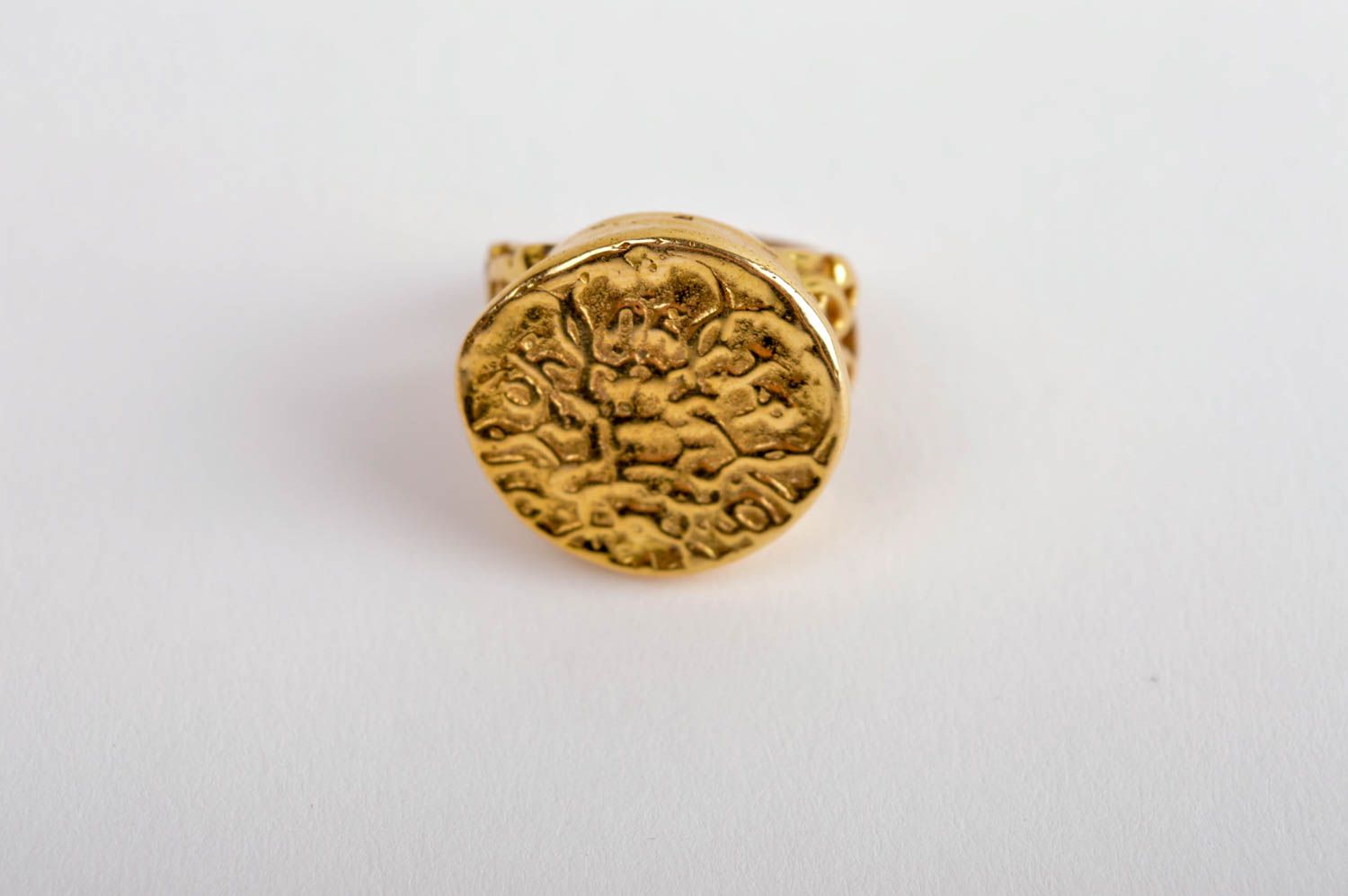 Beautiful handmade metal ring seal ring design fashion accessories for girls photo 2