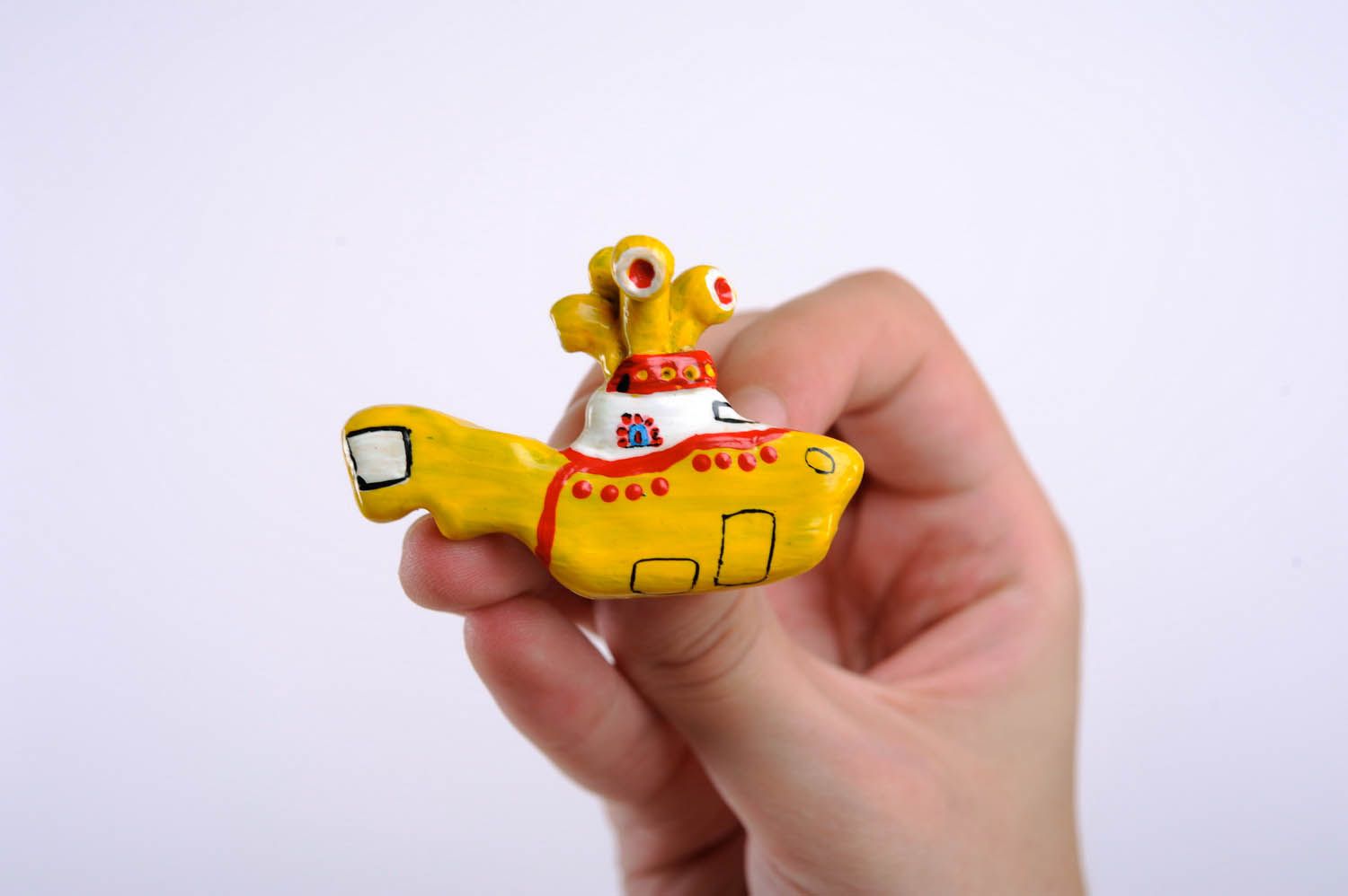 Brooch made ​​of polymer clay Yellow Submarine photo 5