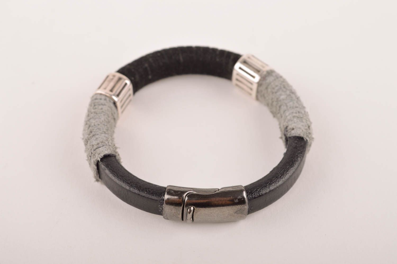 Unusual handmade leather bracelet leather goods handmade accessories for girls photo 4