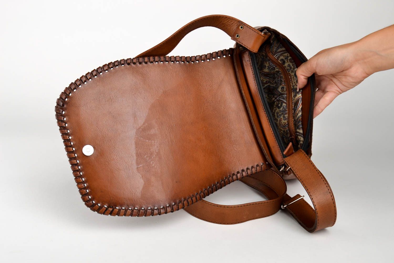 Bolso de cuero hecho a mano con imagen regalo personalizado accesorio de moda  foto 5