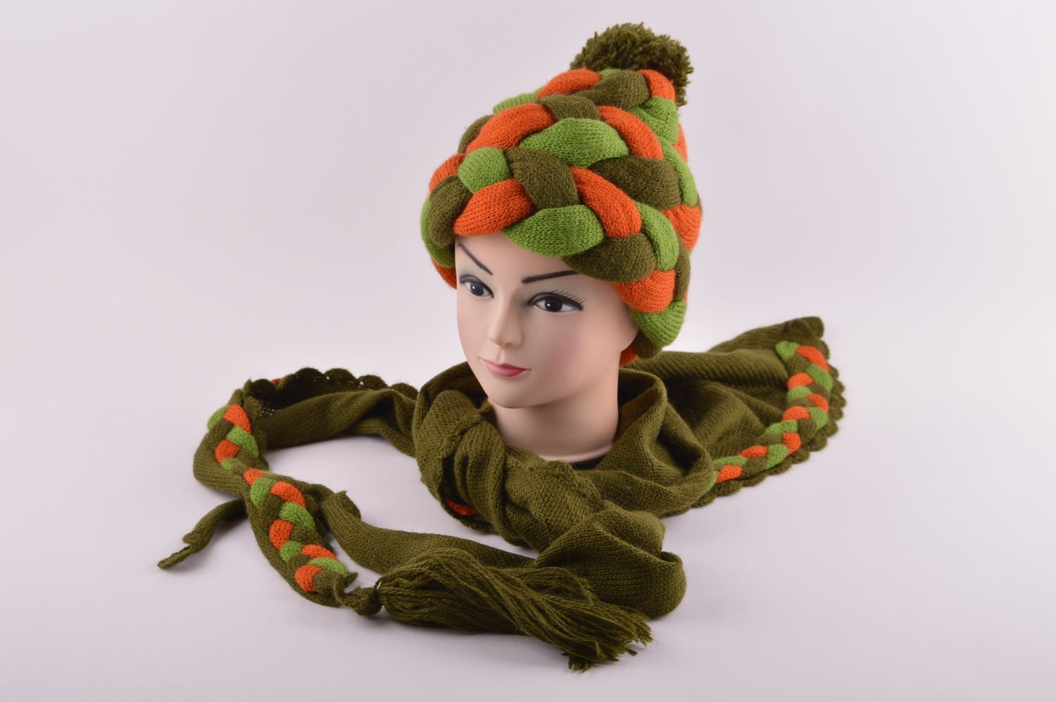 Bonnet tricot Écharpe fait main laine acrylique Accessoires d'hiver originaux photo 1
