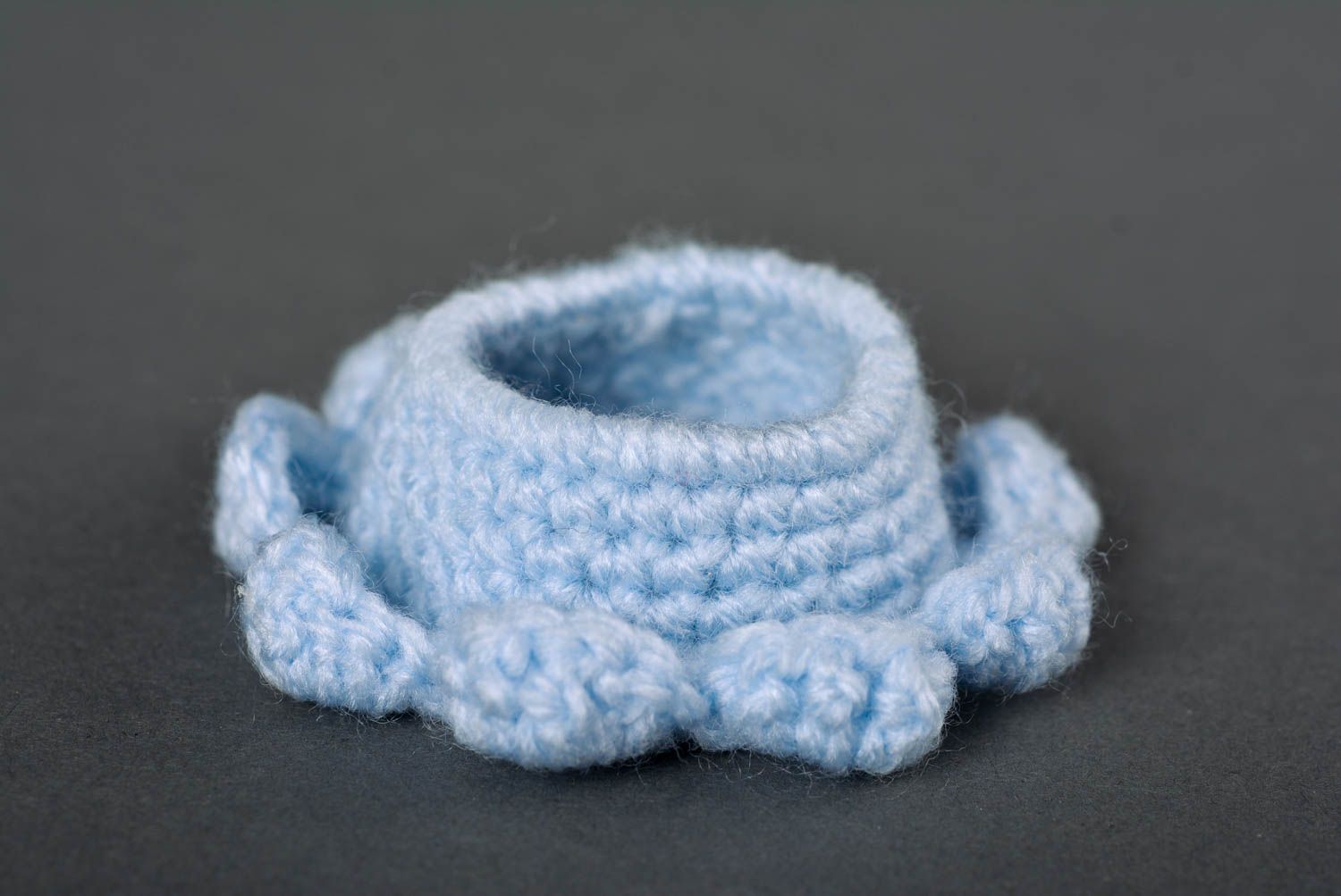 Support oeuf fait main Objet de décoration bleu tricoté au crochet Déco Pâques photo 3