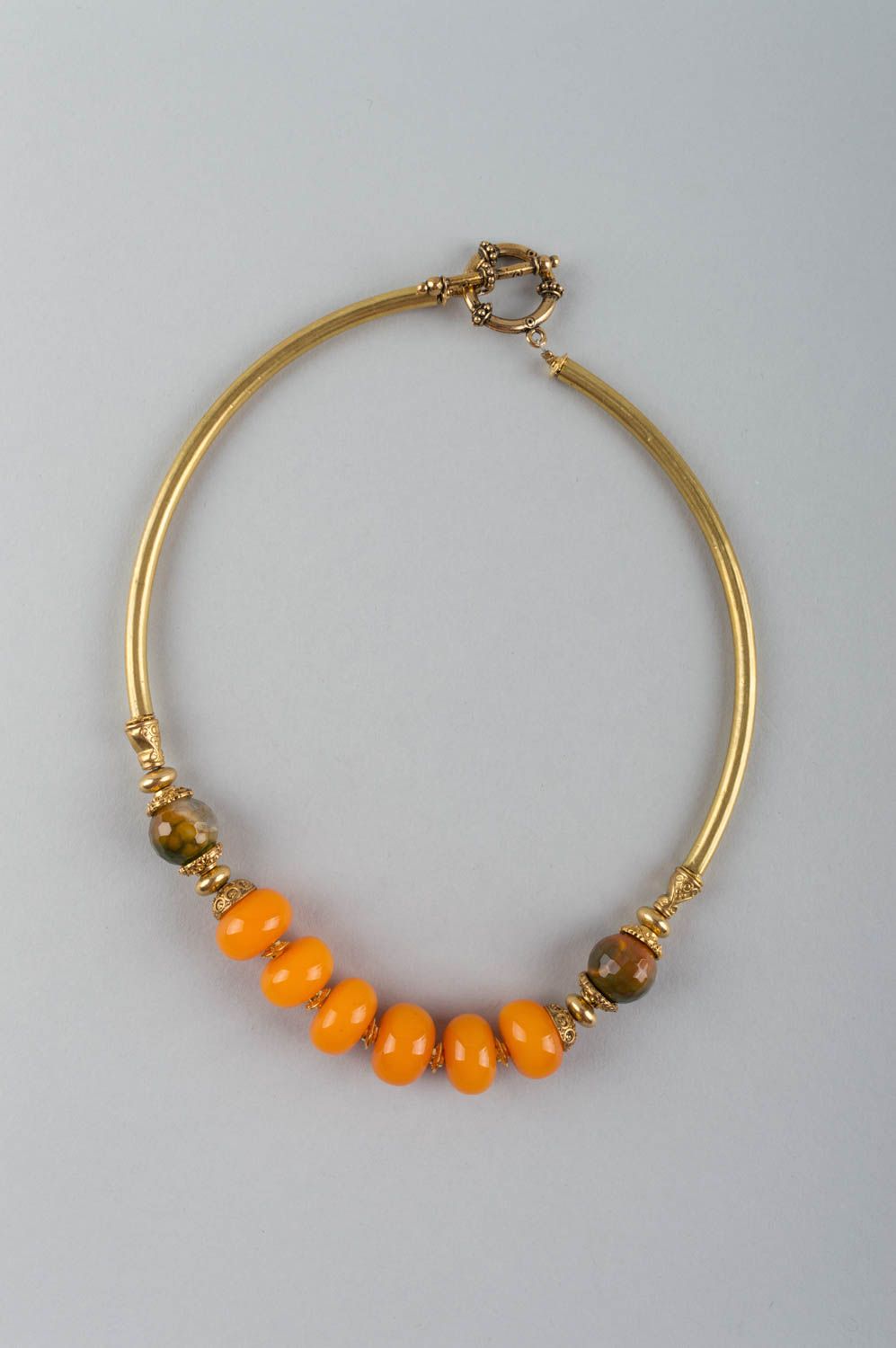 Collier en ambre et agate jaune fait main original élégant joli pour femme photo 2