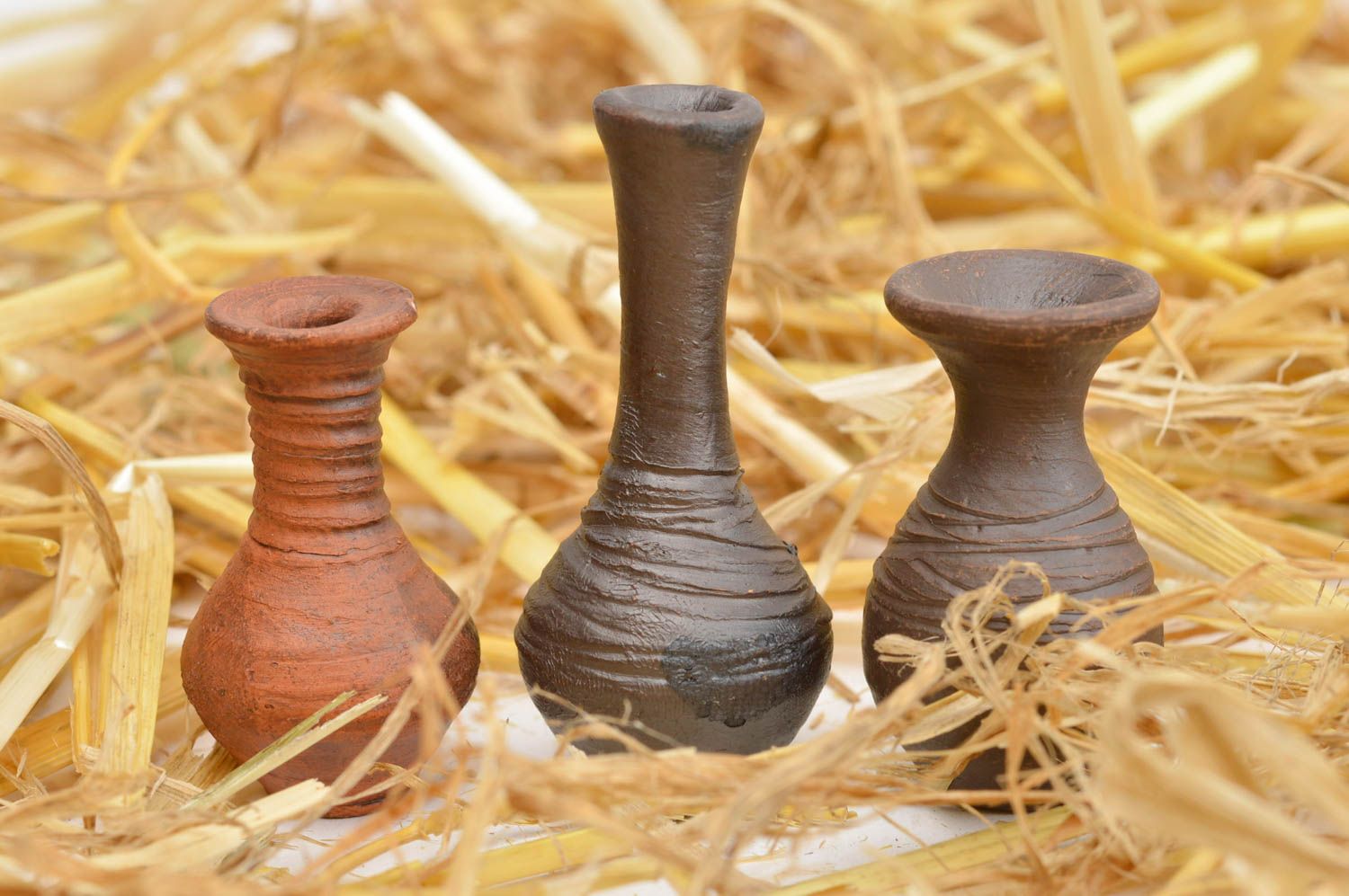 Vase set of three handmade ceramic pitcher vases for shelf or desk décor 0,07 lb photo 1