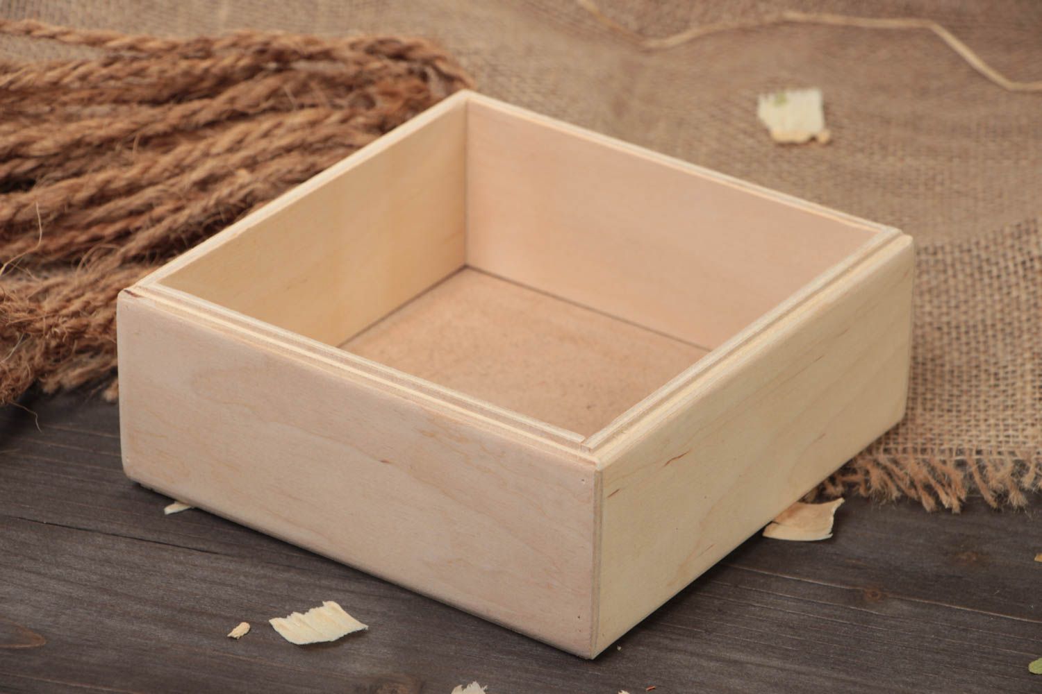Handmade plywood craft blank for decoupage square middle sized box napkin holder photo 1