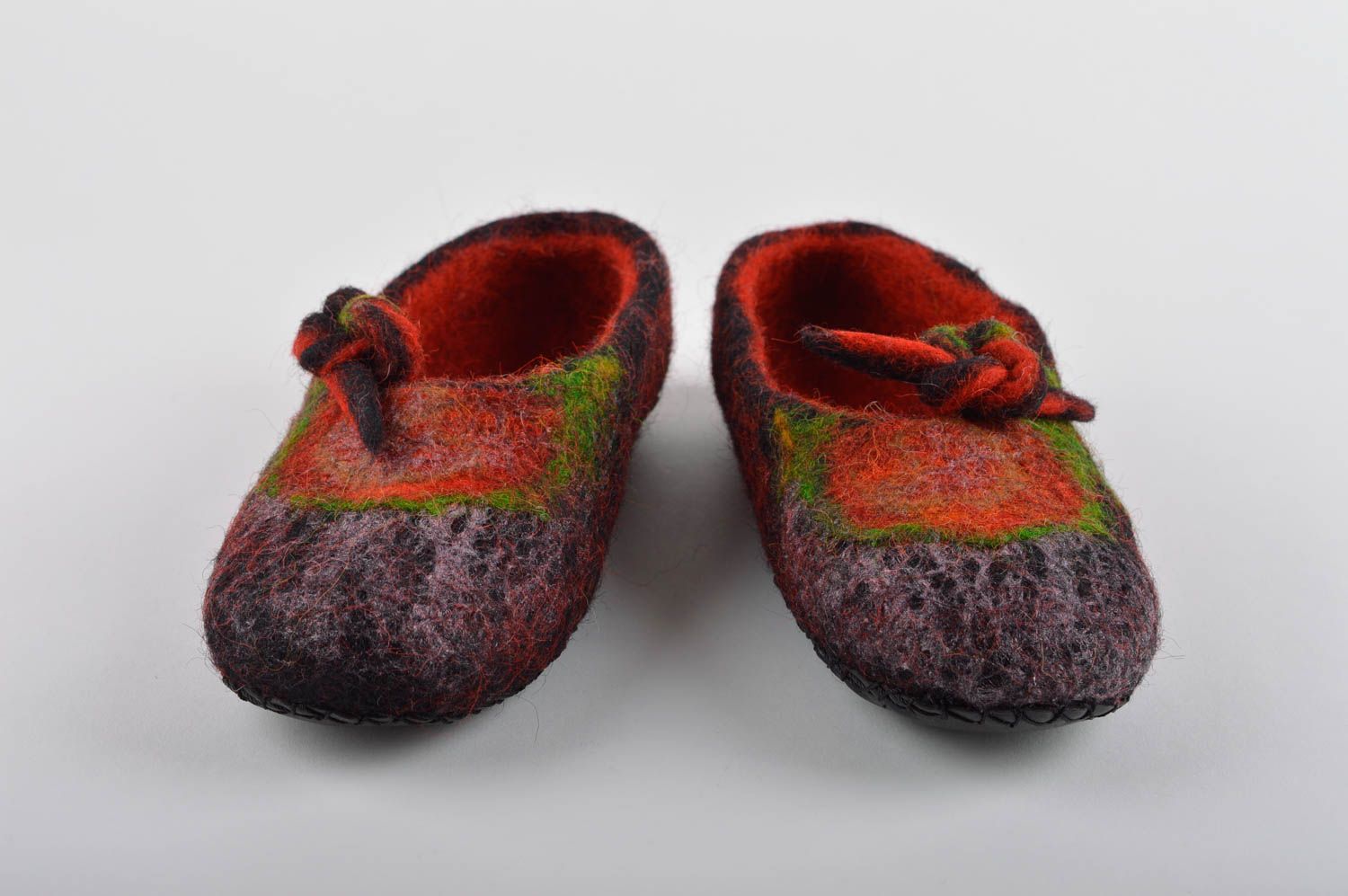 Handmade woolen beautiful slippers designer warm home shoes female slippers photo 4