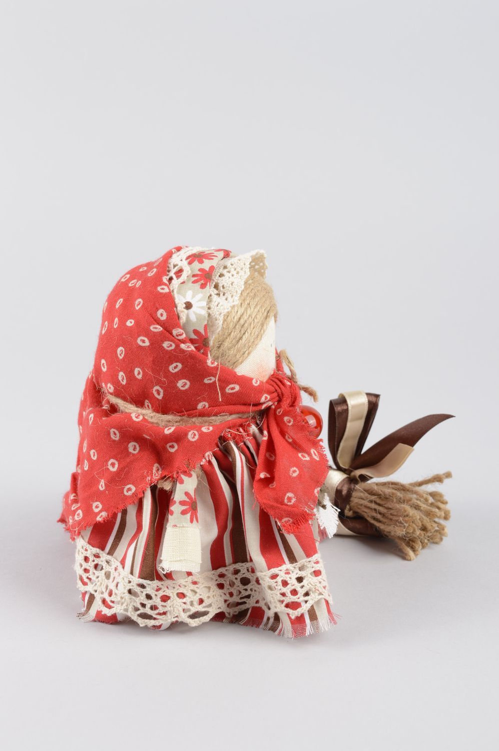 Кукла ручной работы в платочке тряпичная игрушка крупеничка народная кукла фото 3