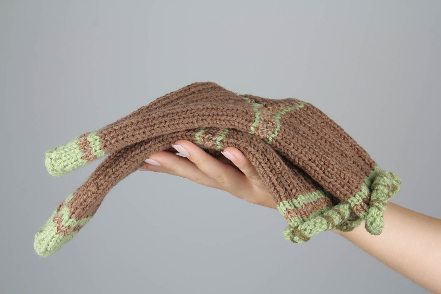 Chaussettes faites main tricotées en mi-laine photo 5