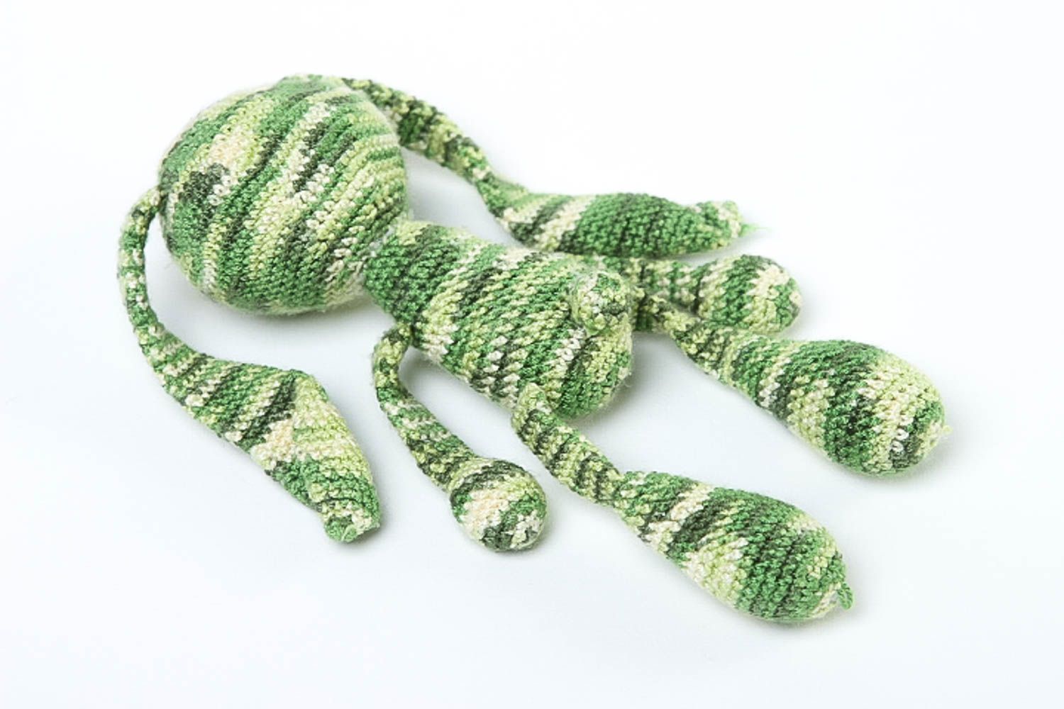 Jouet tricoté Peluche faite main lapin vert en fils de coton Cadeau enfant photo 4