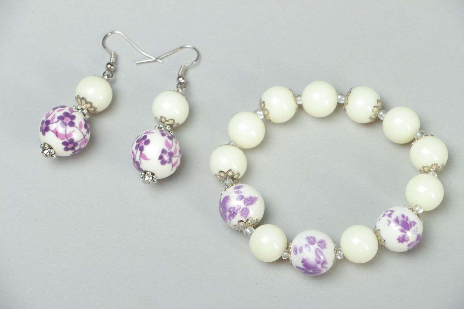 Parure de bijoux de perles fantaisie Violettes photo 1