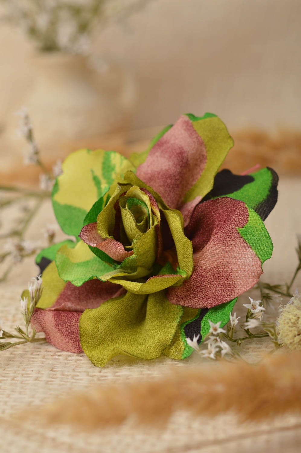 Broche de tela artesanal con flor pinza para el cabello regalo original foto 1