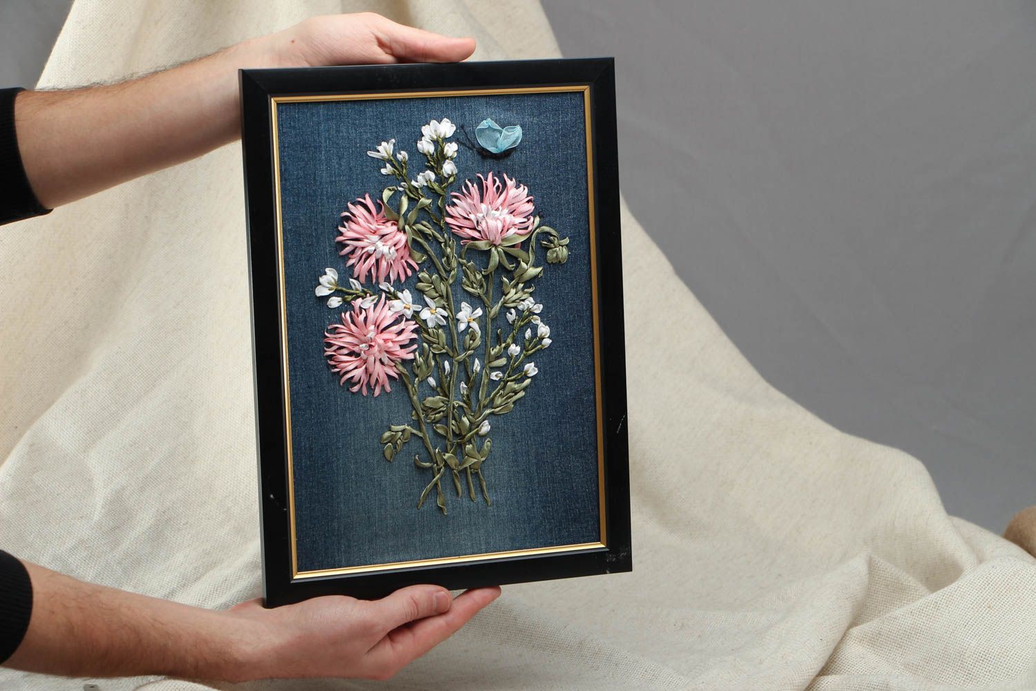 Picture embroidered with satin ribbons Chrysanthemums photo 4