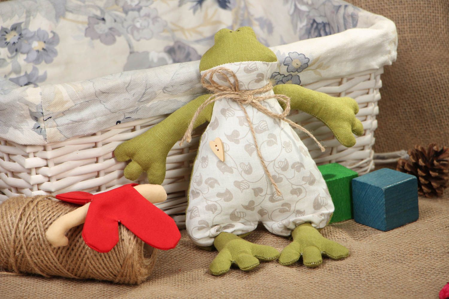 Handmade soft toy Frog with Butterfly photo 5