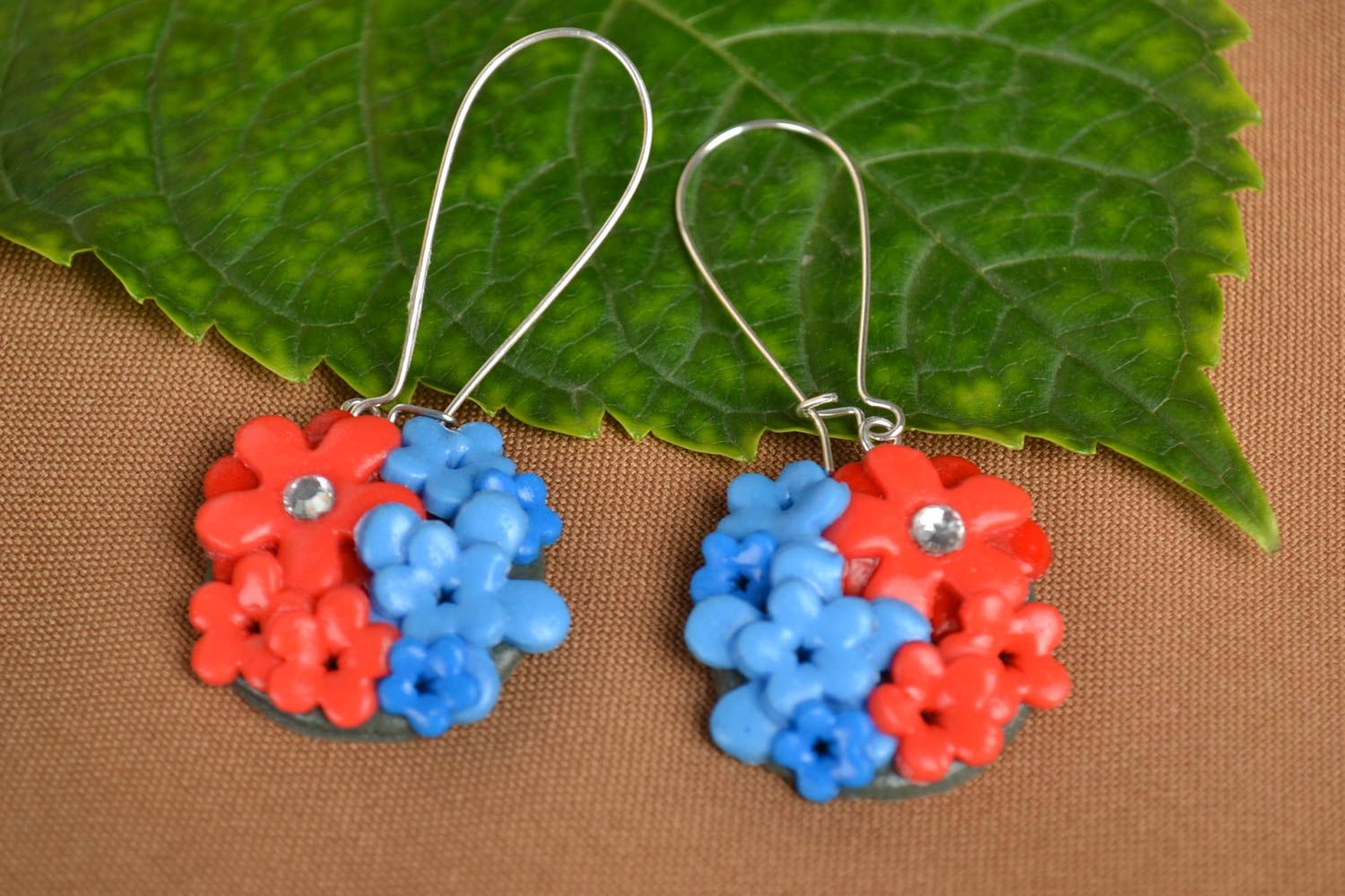 Handmade Blumen Ohrringe Designer Schmuck Accessoire für Frauen blau rot foto 1