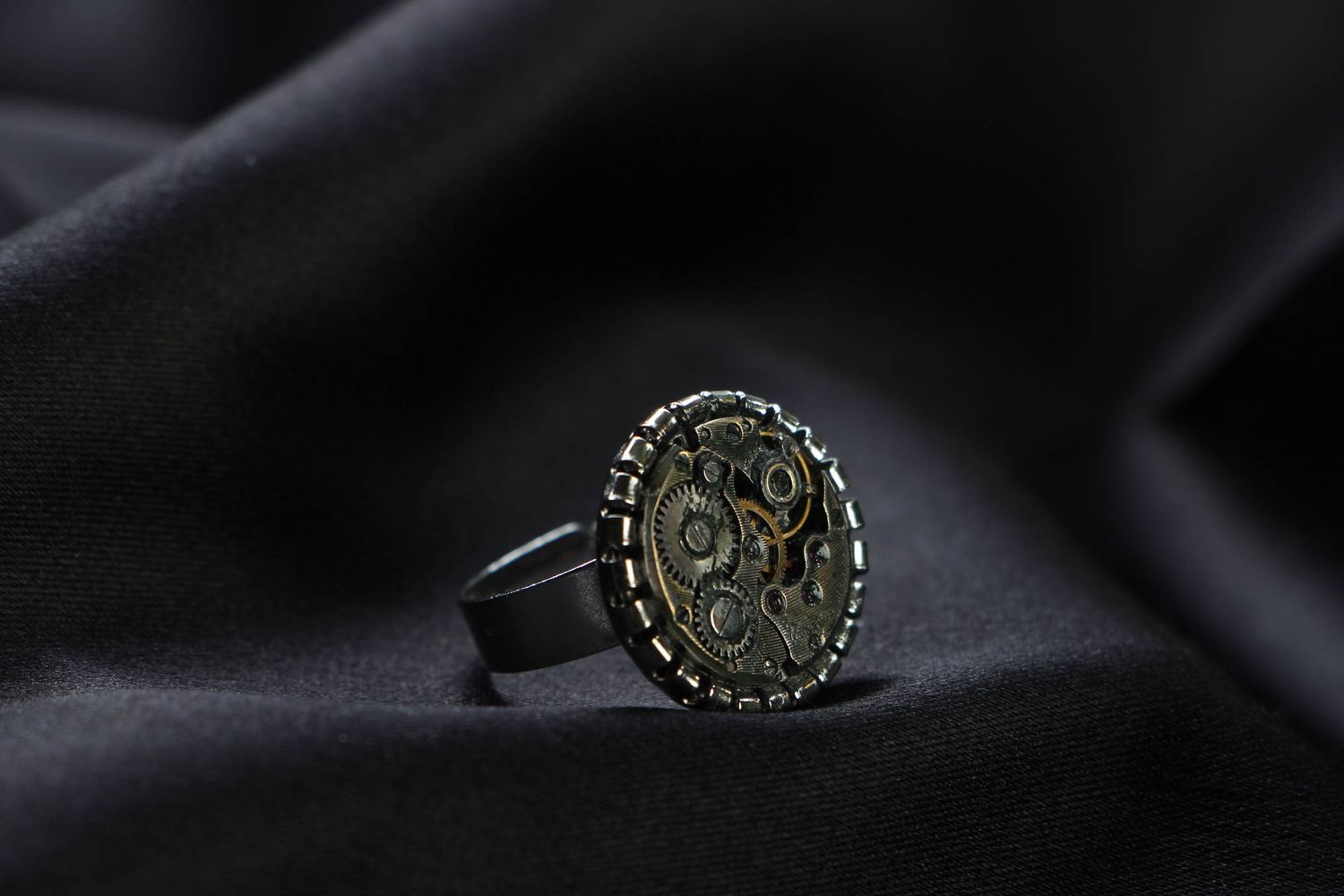 Металлическое кольцо в стиле стимпанк  фото 1