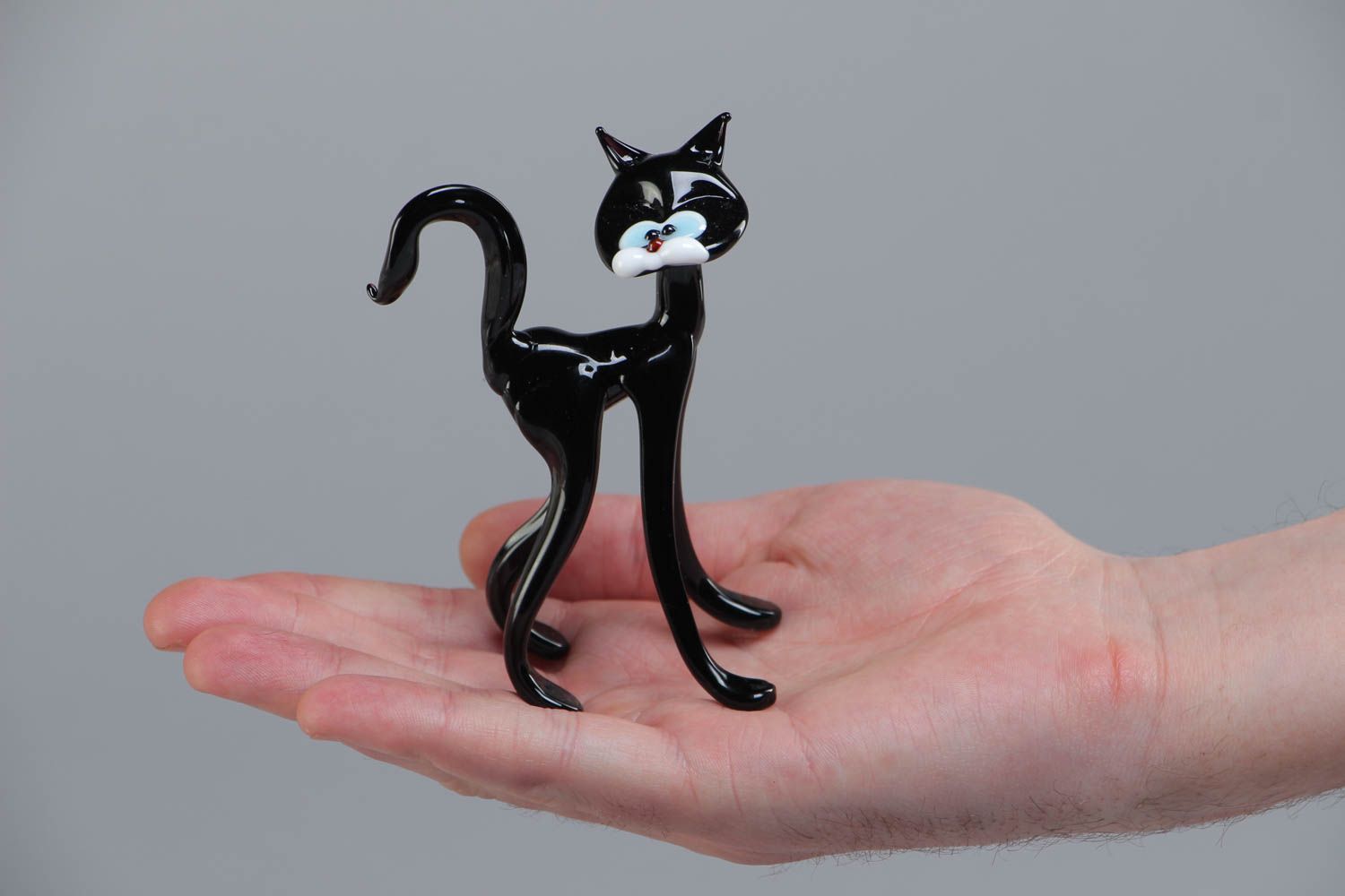Handmade collectible lampwork glass miniature figurine of cat with long paws photo 5