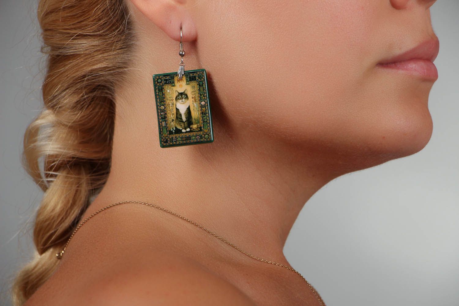 Unusual dangle earrings with cats photo 5