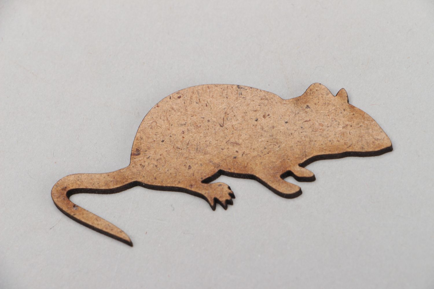 Plywood craft blank in the shape of mouse photo 3