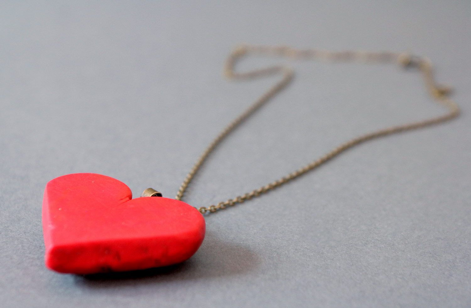Collier pendentif en argile Coeur de Danko photo 3