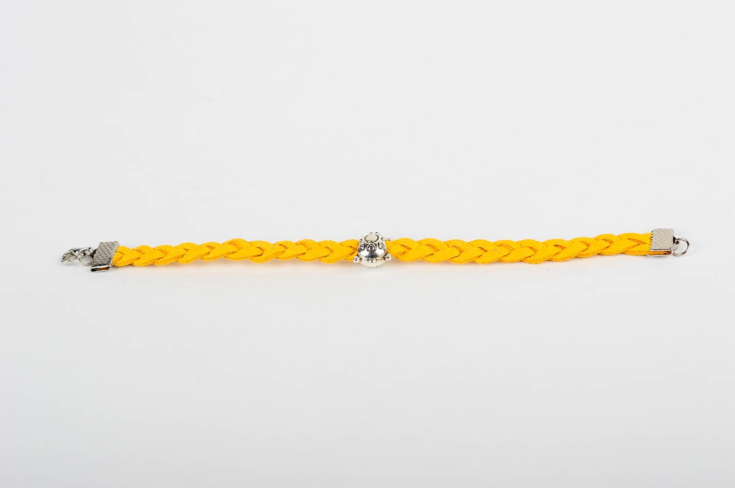 Замшевый браслет хэнд мэйд браслет на руку желтый плетеный украшение из кожи фото 3