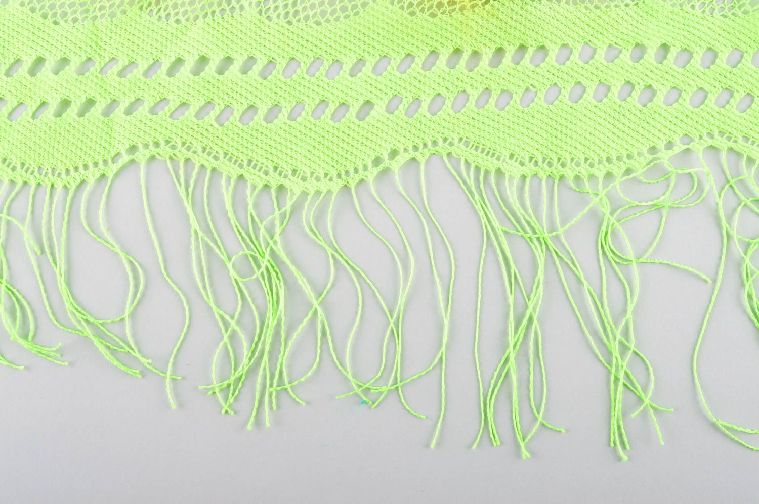 Шарф ручной работы оригинальный женский шарф зеленый с желтым легкий шарф фото 3