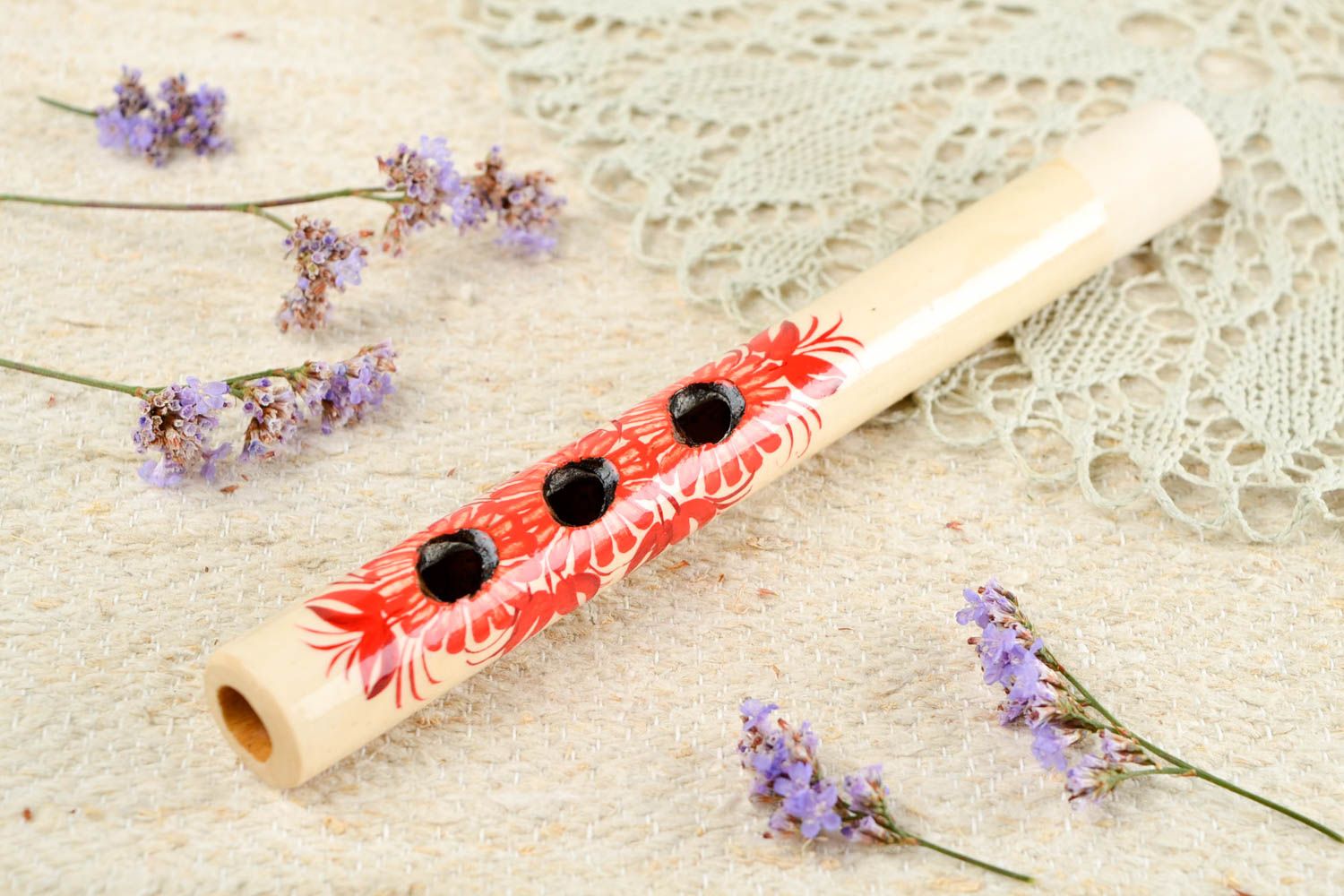 Sopilka Instrument à vent fait main ornements rouge-noir Cadeau enfant de bois photo 1
