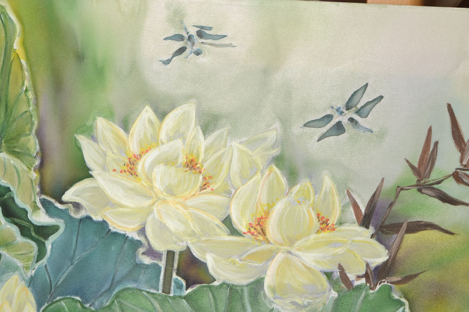 Peinture contemporaine de couleurs acryliques Lotus blancs photo 3