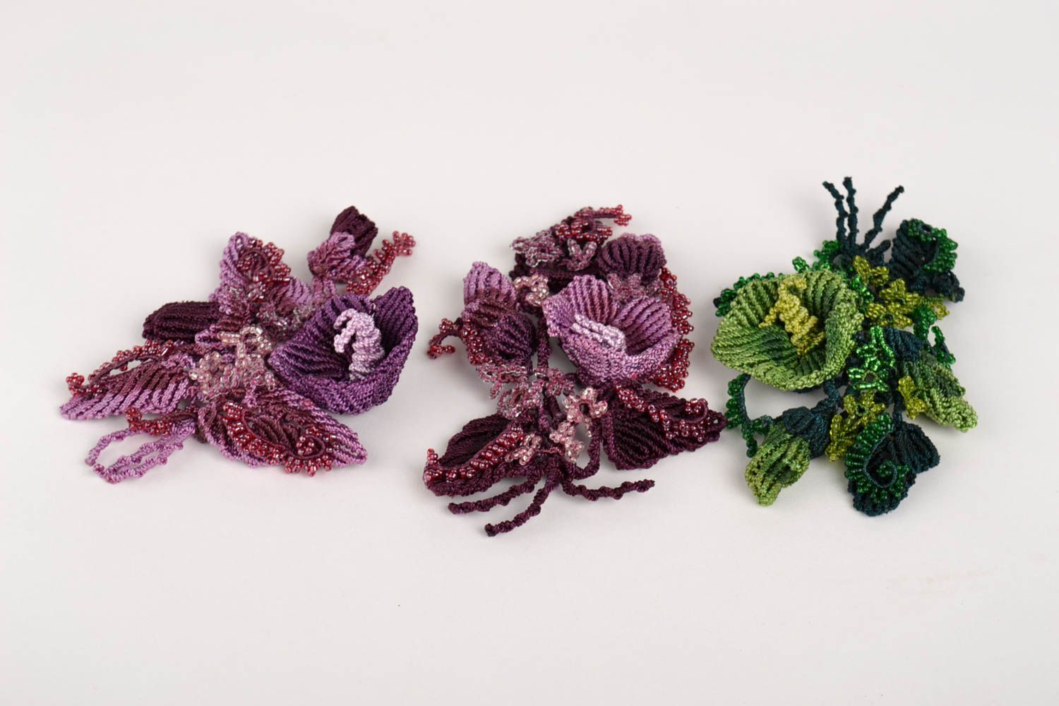 Набор украшений ручной работы броши цветы 3 шт плетеные броши сиреневые зеленая фото 4