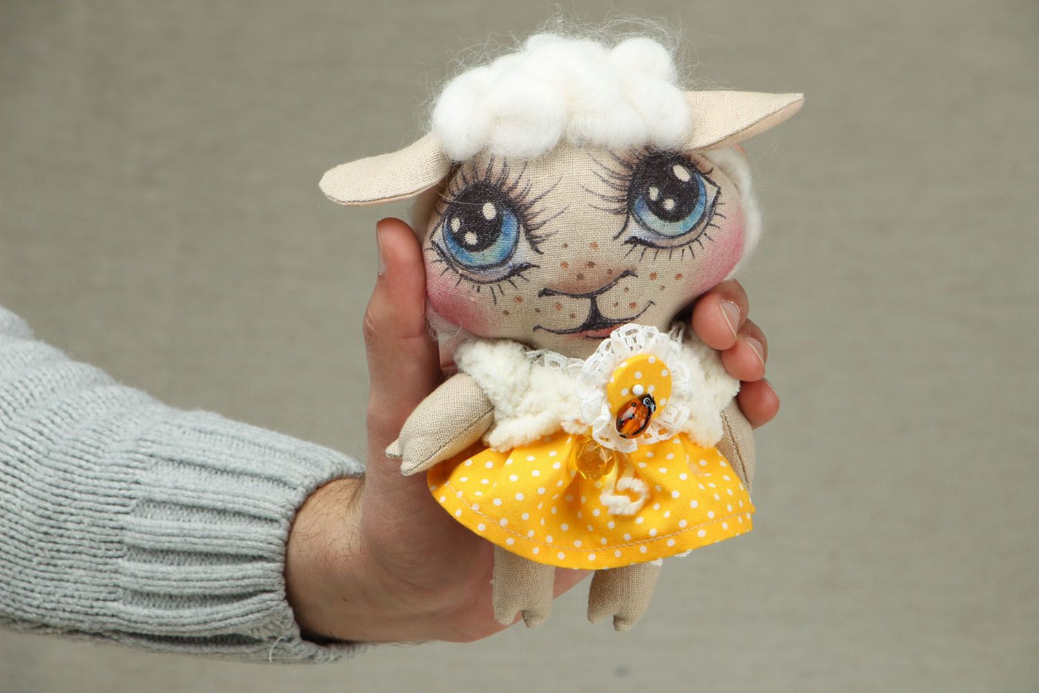 Jouet mouton en lin fait main photo 4