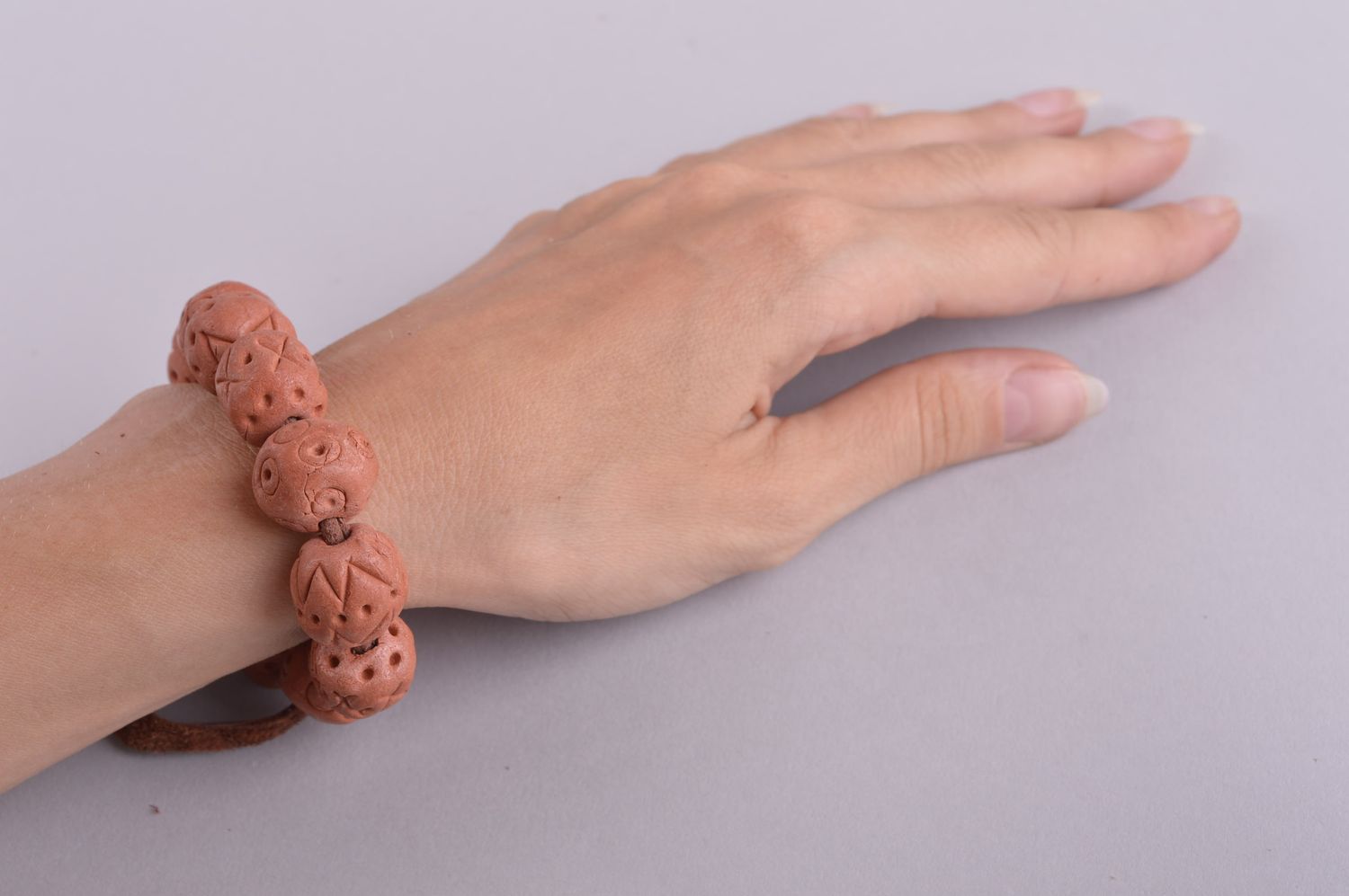 Handmade designer wrist bracelet unusual stylish accessory clay bracelet photo 4