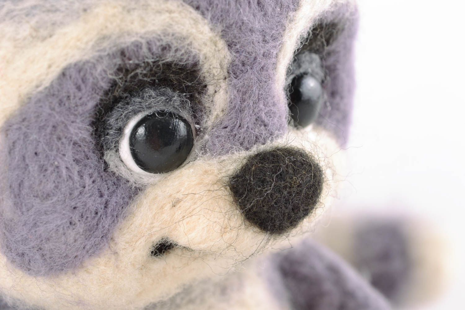 Felted wool toy raccoon photo 3