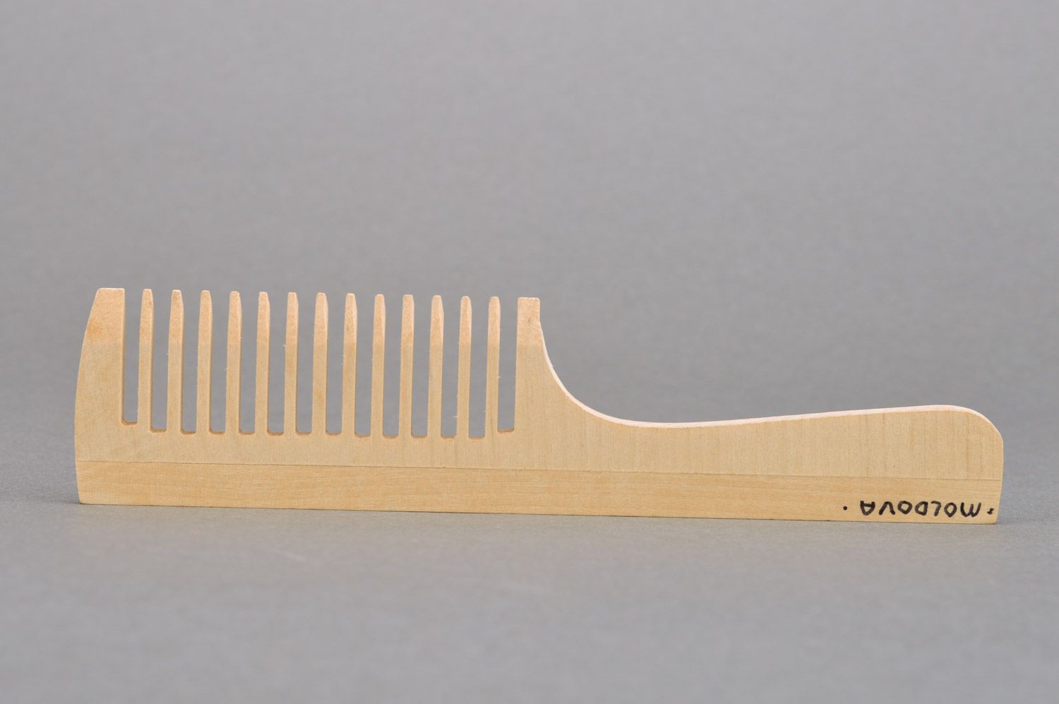 Handmade eco-friendly wooden comb for hair with handle for hair care photo 2