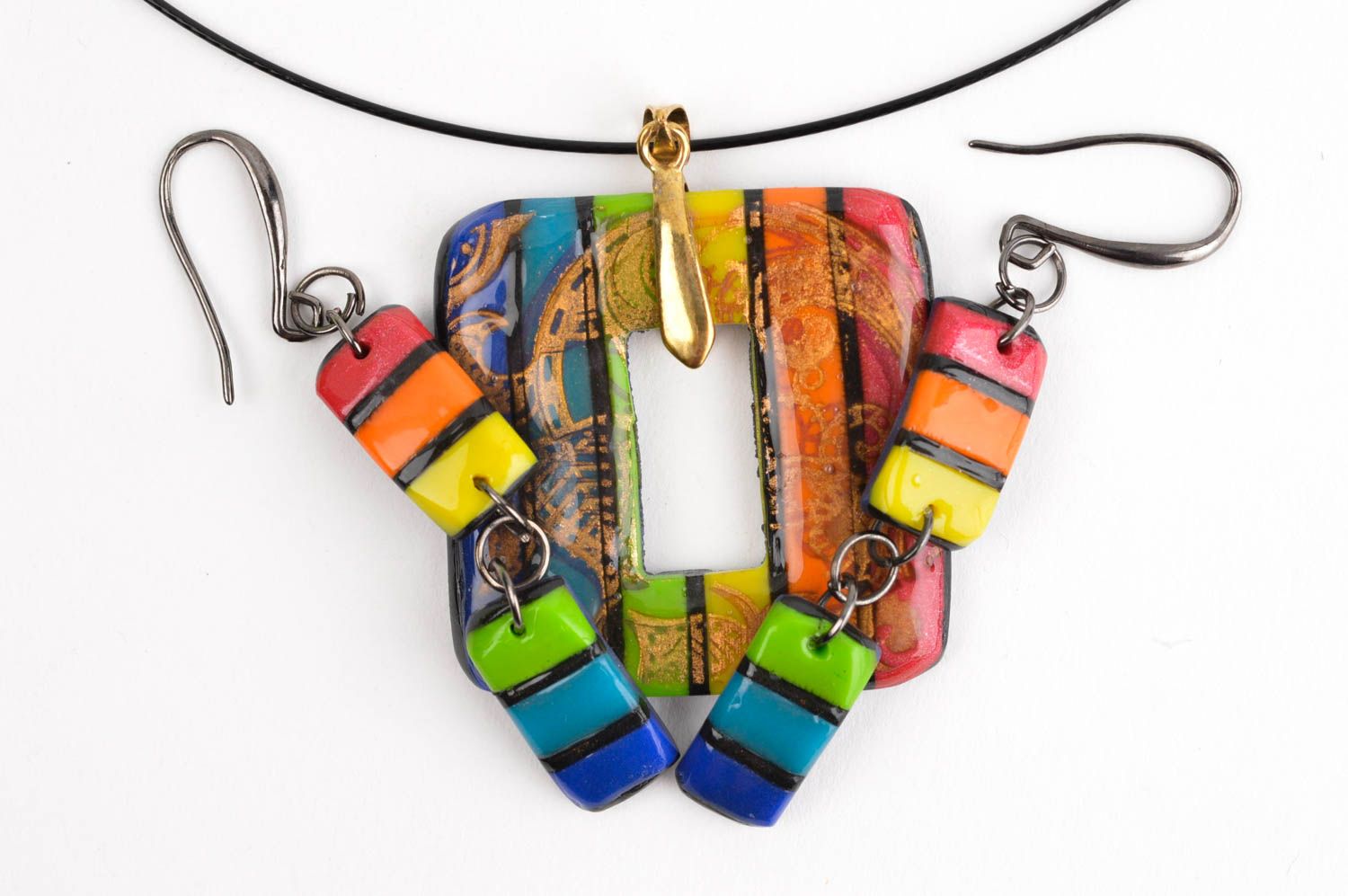 Кулоны на шею длинные серьги ручной работы комплект украшений разноцветные фото 5