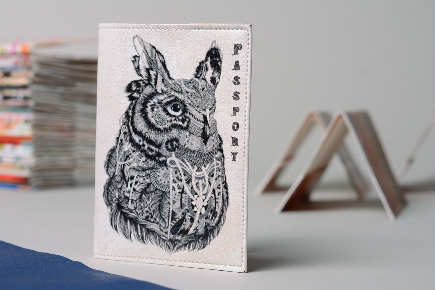 Homemade leather passport cover Owl photo 1