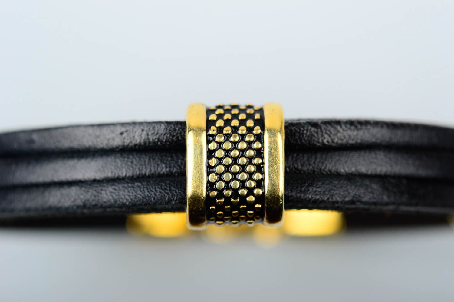Кожаный браслет хэнд мэйд браслет на руку плетеный изысканный украшение из кожи фото 4