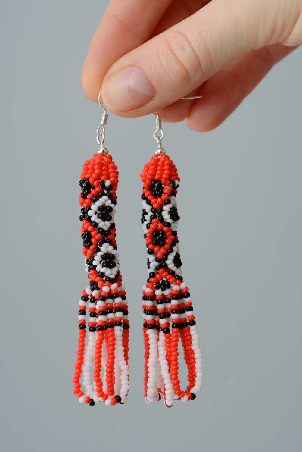 Long beaded earrings in ethnic style photo 3