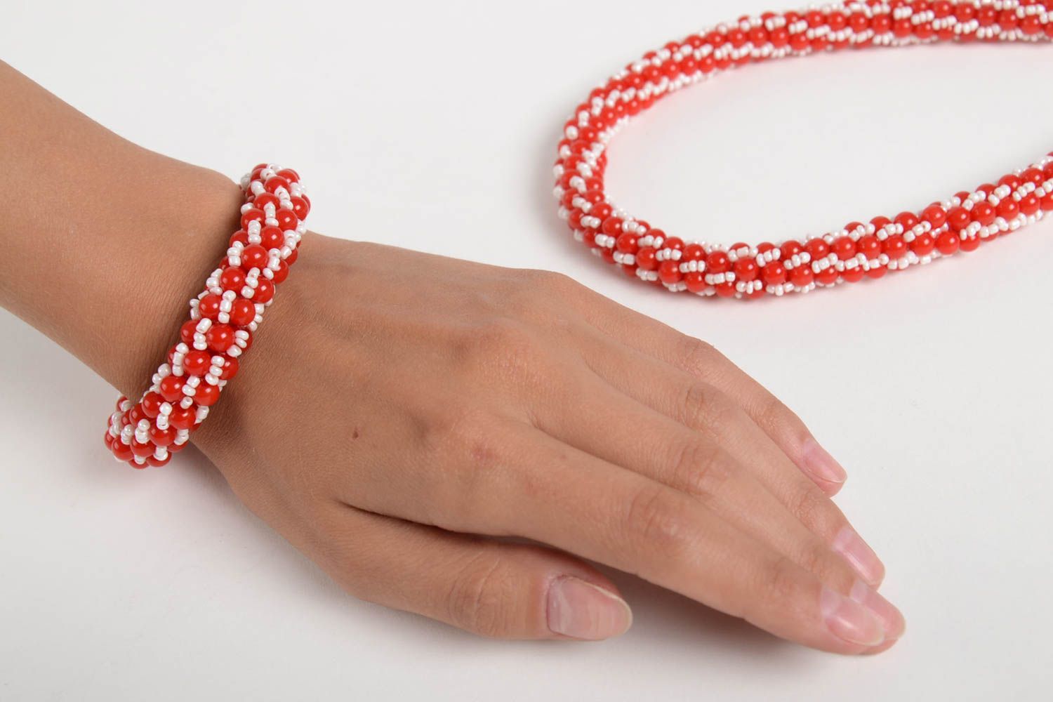 Stylish handmade jewelry set beaded bracelet designs woven bead necklace photo 3
