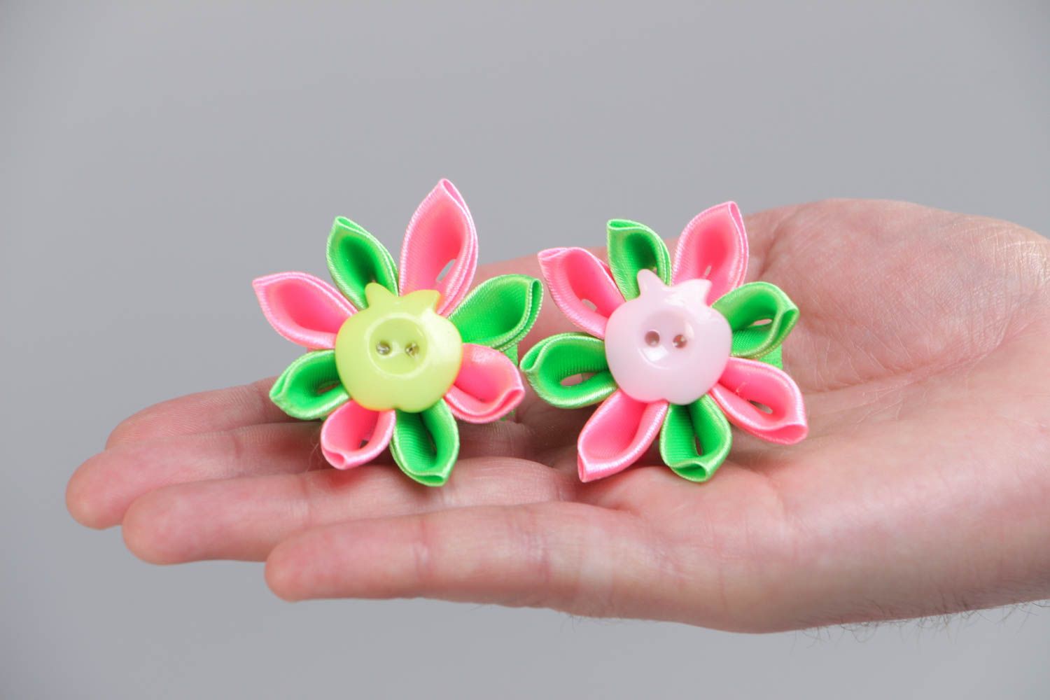 Set of 2 handmade hair ties with satin ribbon flower of pink and green colors photo 5