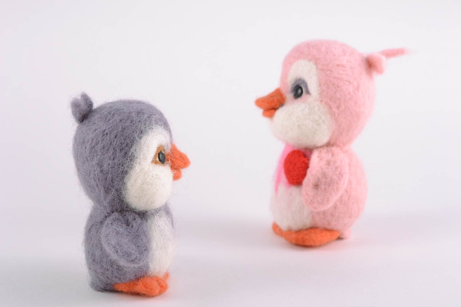 Petits jouets en laine feutrée Pingouins faits main décoration originale photo 4