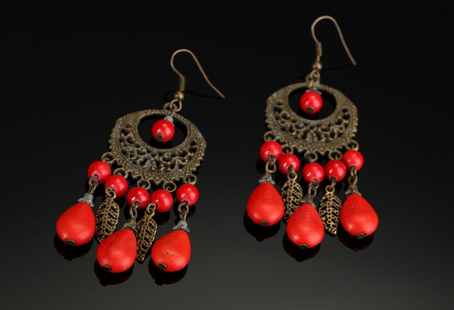 Long bronze earrings with coral photo 1