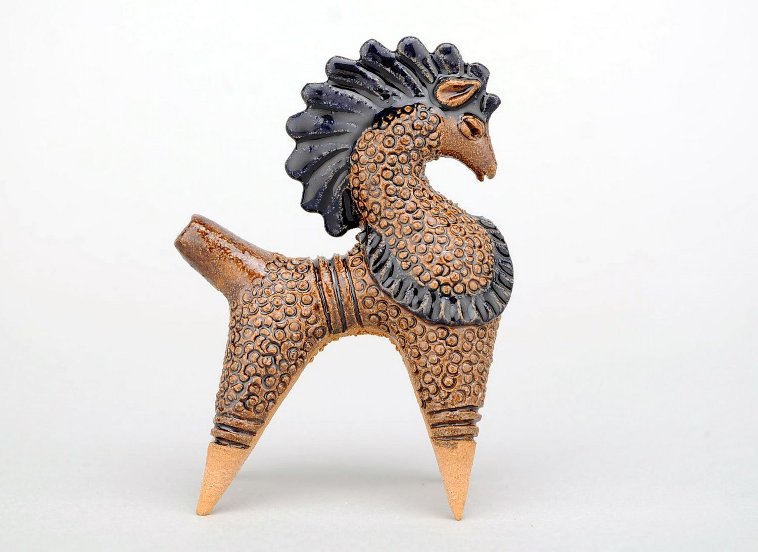 Свистулька лошадка глиняная фото 3