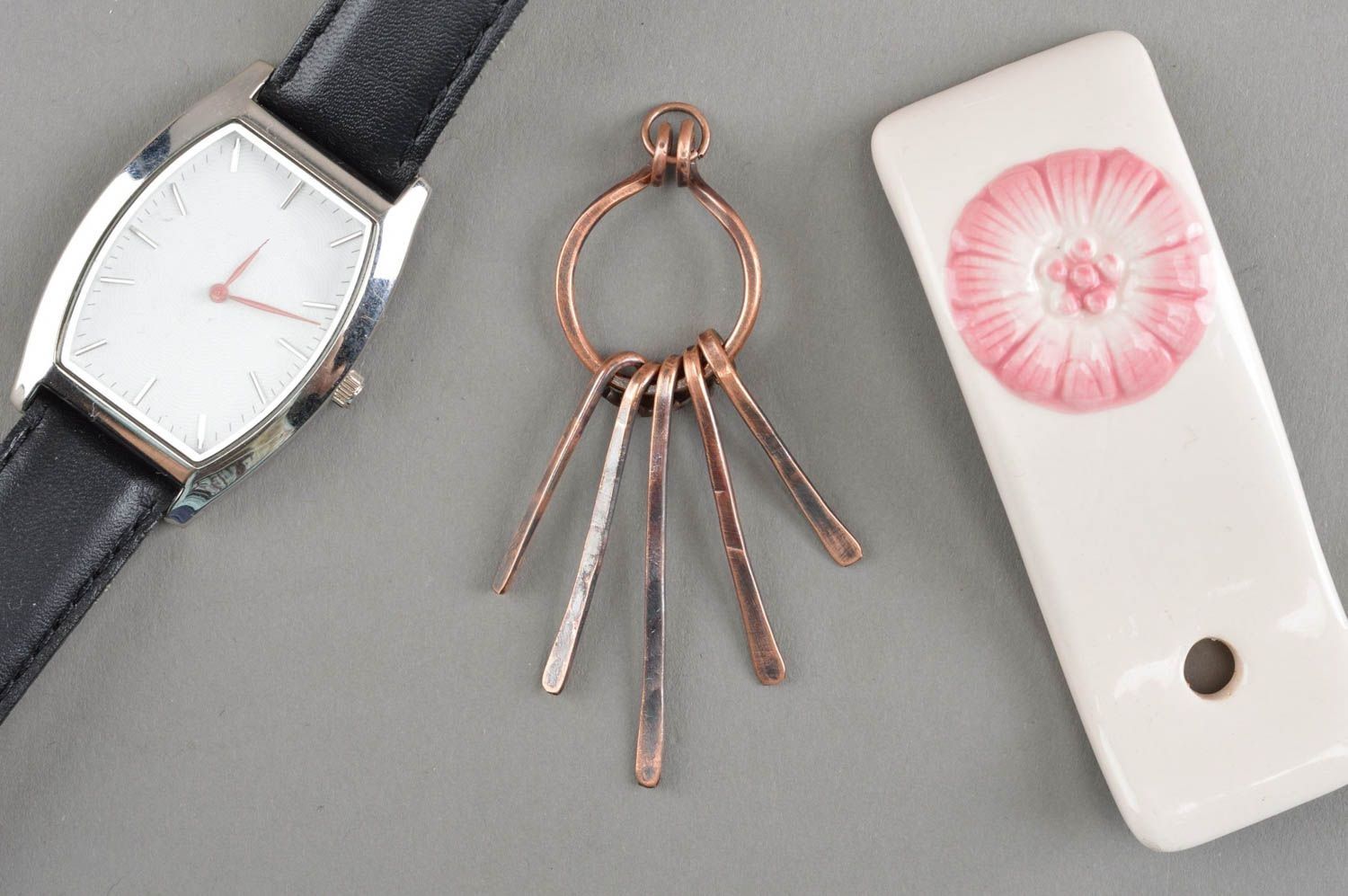 Handgemachter Schlüsselanhänger aus Kupfer originell Taschenanhänger schön foto 1