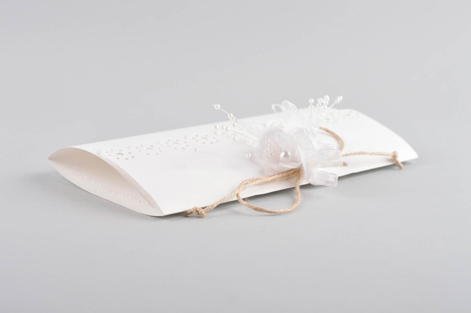 Свадебный конверт хэнд мэйд конверт для приглашений красивый конверт белый  фото 3