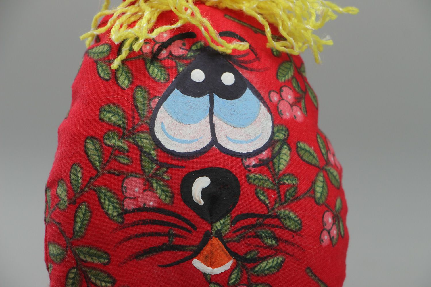 Мягкая игрушка из ткани пасхальная ручной работы Кролик-яйцо фото 2