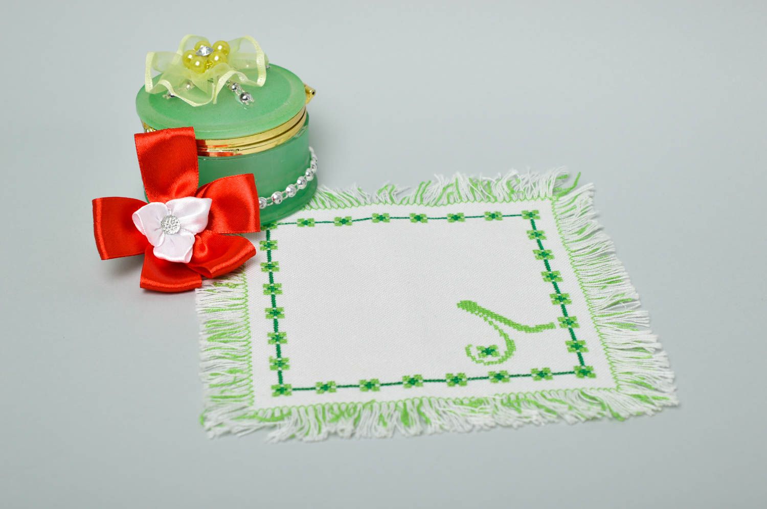 Handmade stylish table decor beautiful embroidered napkin unusual napkin photo 1