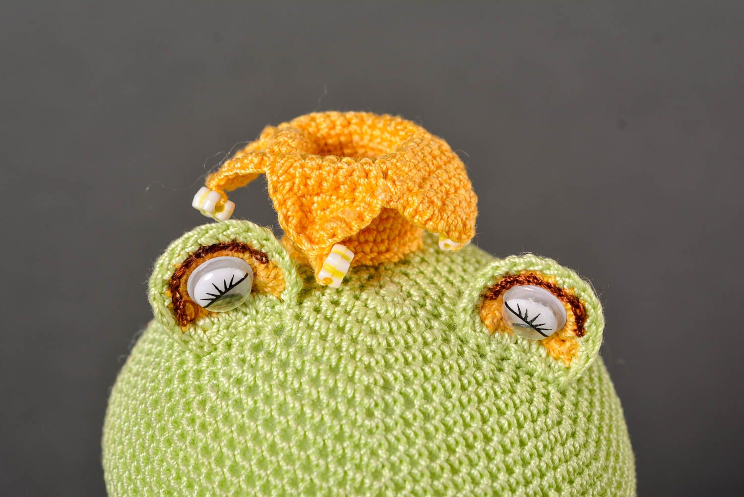 Jouet grenouille Peluche faite main tricotée en laine et acrylique Cadeau enfant photo 3