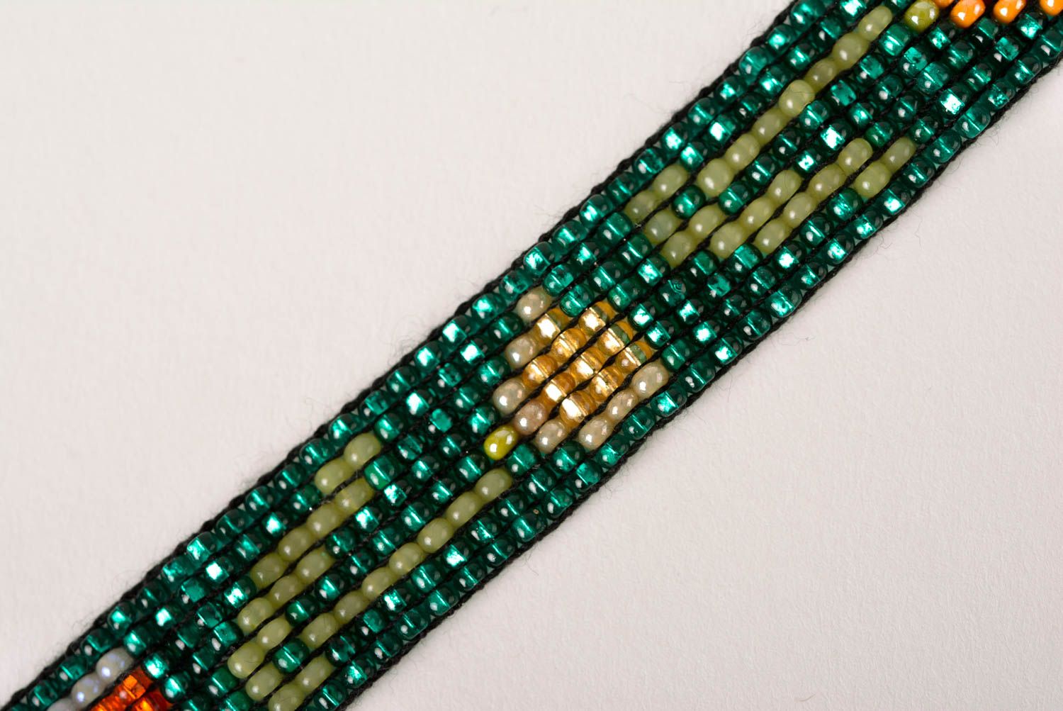 Christmas dark green beads floral strand bracelet for girls photo 3